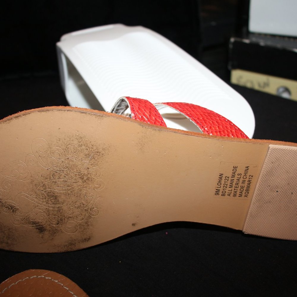 sandal - Picture 3 of 3